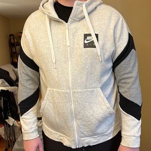Never worn Nike hoodie